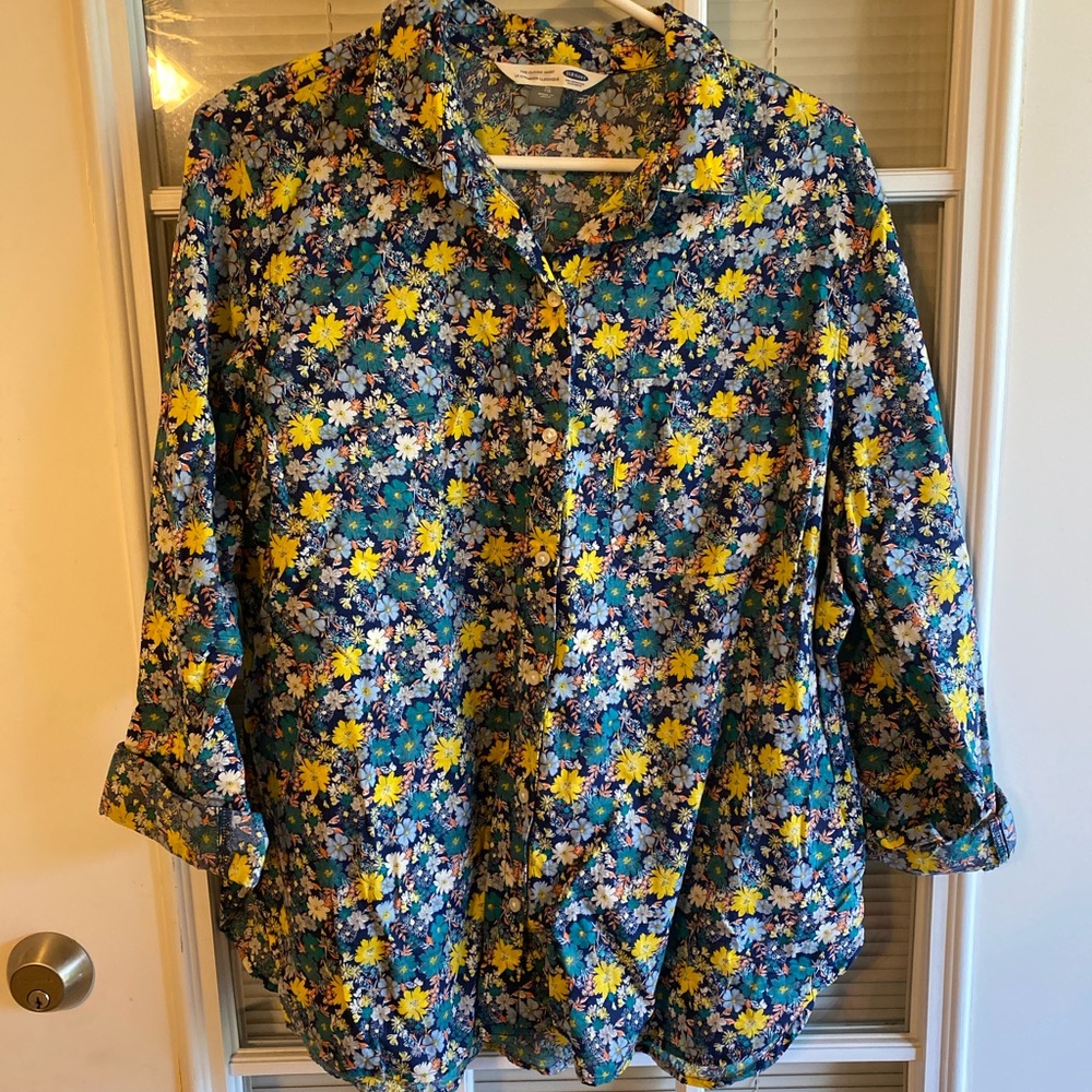 Old Navy Button Up